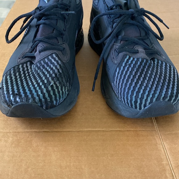 Men’s PUMA. Sz US 12. Black - Picture 5 of 8